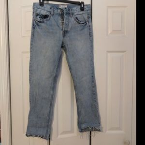 Free People lightwash jeans w/ raw step hem bottom